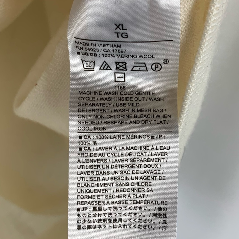 Banana Republic Ivory Merino Wool Sweater Shell - Picture 8 of 8